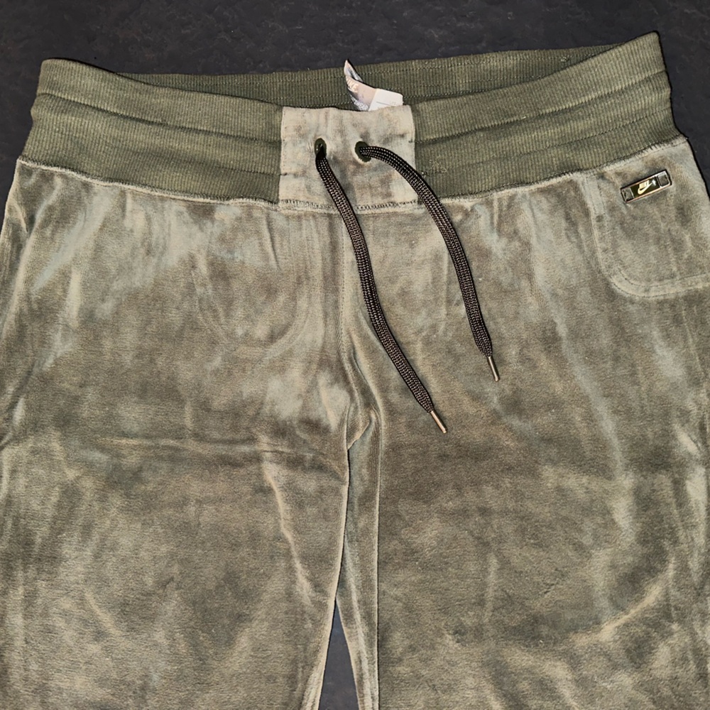 Y2K Vintage Nike Velour Low Rise Pants